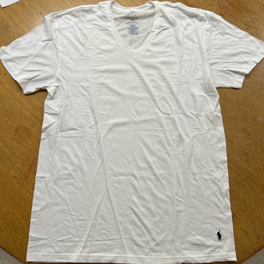 Polo t shirt v neck
